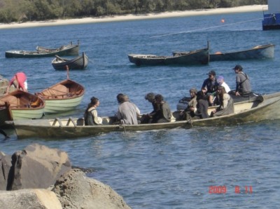 Extras in Canoes - myartismylife Extras in Canoes - myartismylife