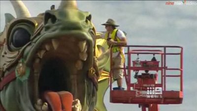 Cleaning the Dragon's Prow