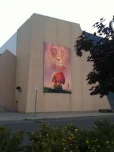 Narnia-Exterior-Banner
