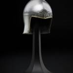 PC: Edmund's Miniature Helm - Weta Collectibles