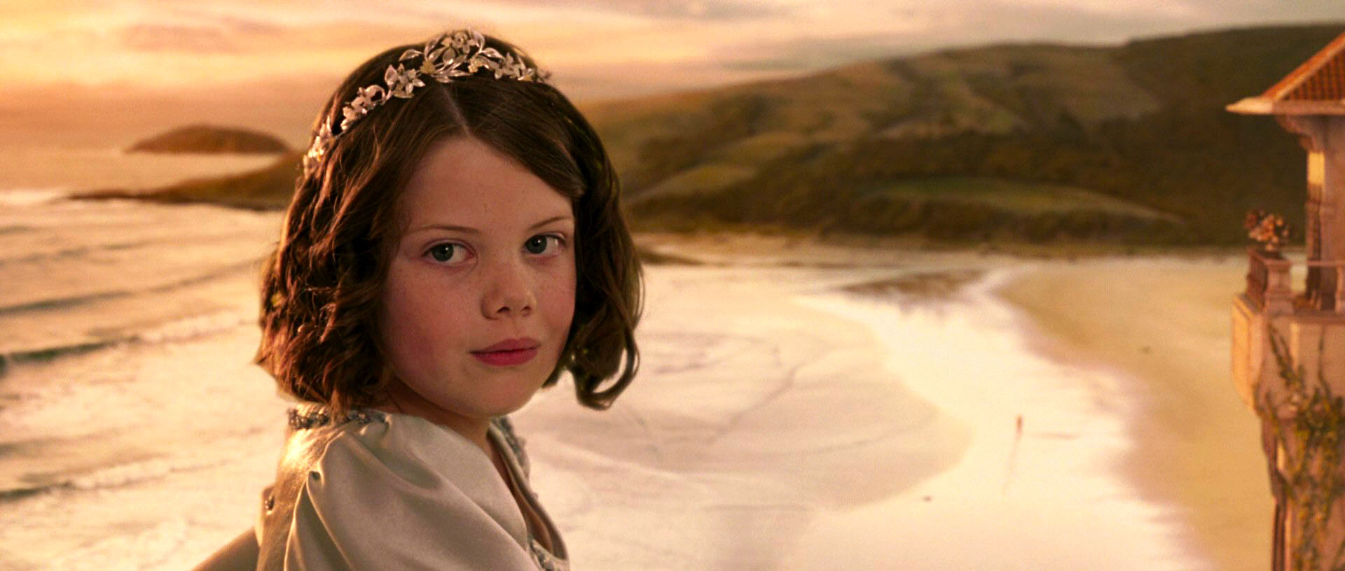 Georgie Henley on the Pressure of Playing Lucy in Narnia Movies.